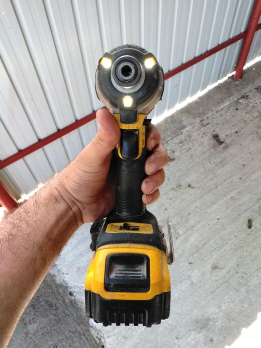 Filetantă impact Dewalt