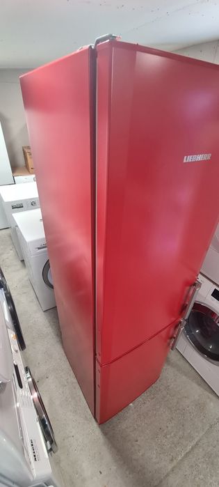 Хладилник с камера Liebherr А++ 181см Червен