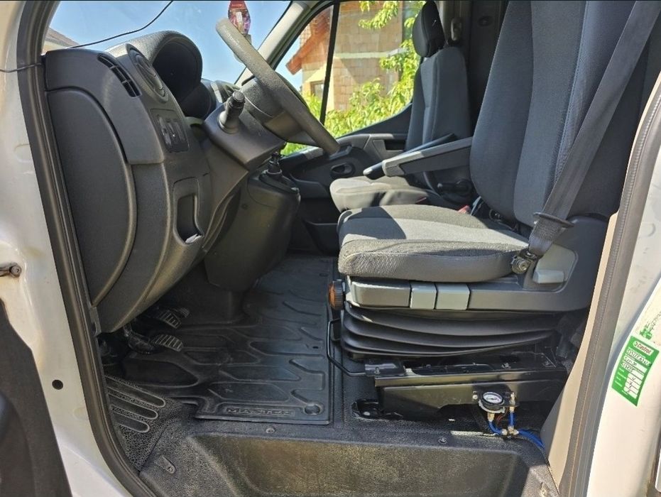 De vânzare firmă de transport SRL