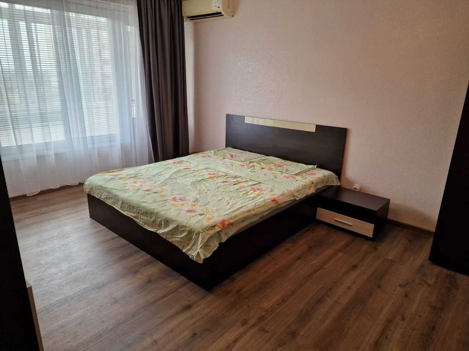 Дава се под наем Тристаен апартамент в Ямбол, Граф Игнатиев - 70 кв.м за 316.2 € - Снимка #2