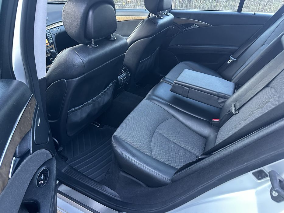 Mercedes E220 Avangarde Automat/Diesel/An 2009/Facelift 170 cp/
