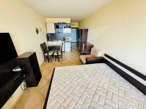 Продава се Ателие в к.к. Слънчев бряг - 43 кв.м за 1012 €/кв.м - Снимка #1