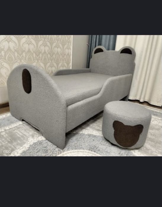 Кровать детская с матрасом