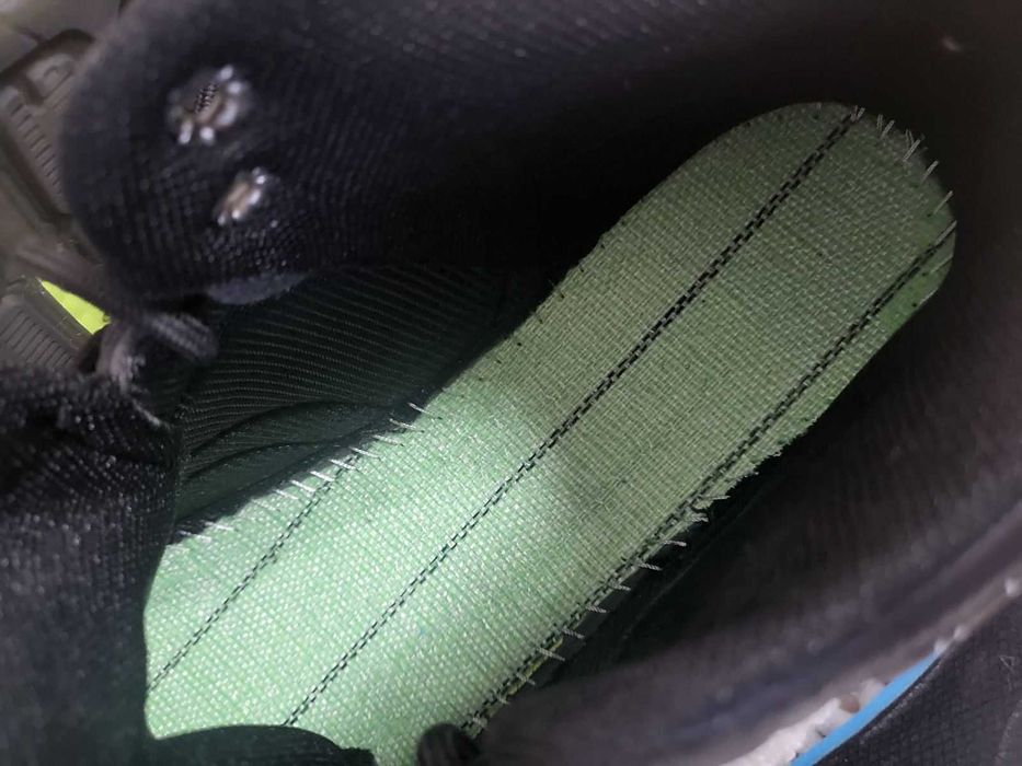 Нови високи маратонки - 42 номер