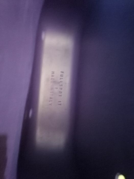 Продавам нови тела за чанти Obag