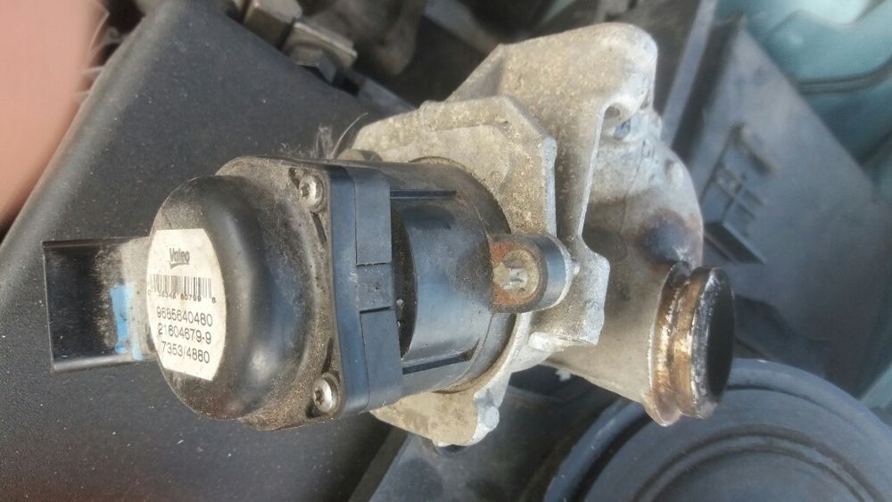 Vând piese motor de 1.6 hdi 109 cp Peugeot-Ford-Citroen-Volvo