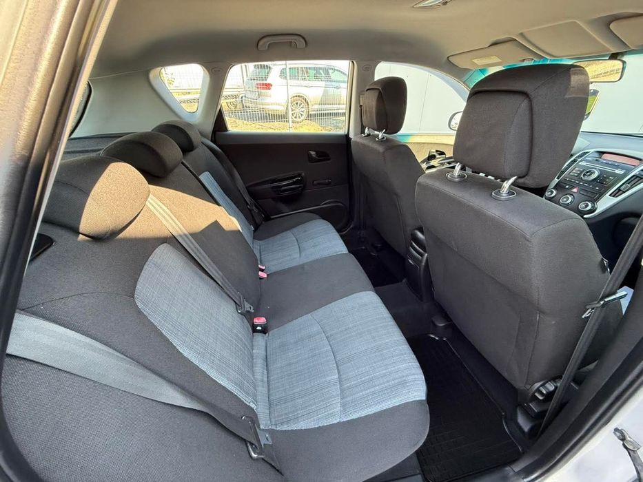 Kia Ceed 1.6 diesel 114cp preț 3999 euro