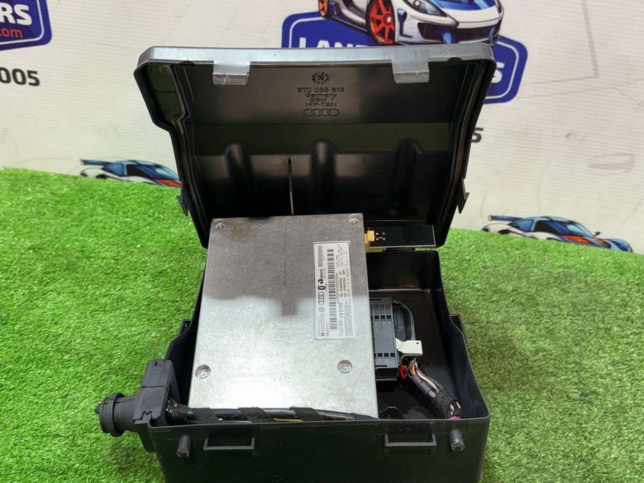 MODUL BLUETOOTH AUDI A4 B8 AVANT 2.0 DIESEL 2009 COD OEM 0988083398 8T0862335D 2009-2016