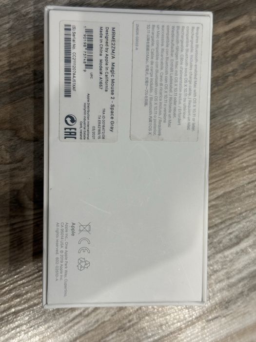 Черна мишка за лаптоп на Apple , модел Magic mouse 2