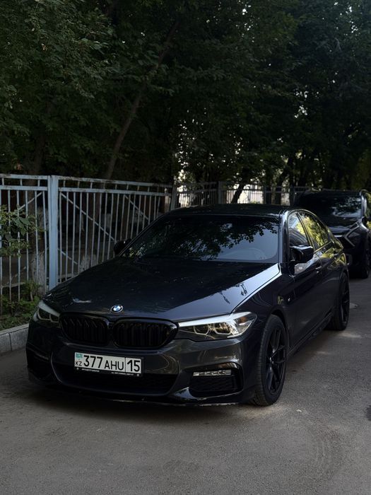 Фары BMW G30. Оригинал. С блоками! Идеал. Европа
