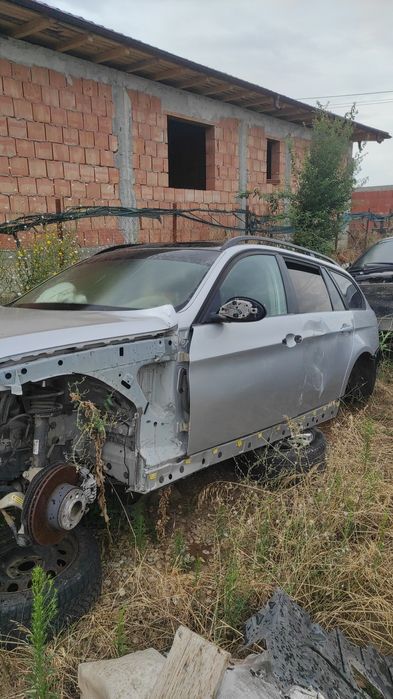 Dezmembrez BMW seria 3 e90,91,e46 ,e60