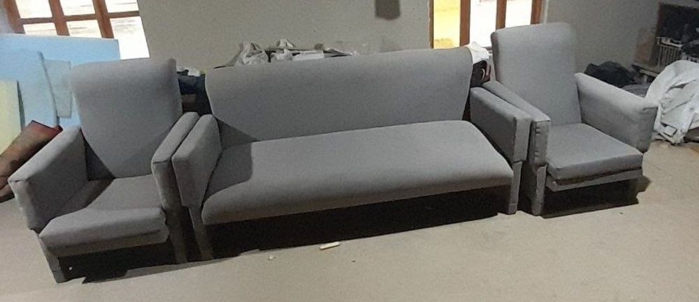 Divan va Kreslo sotiladi srochnoga