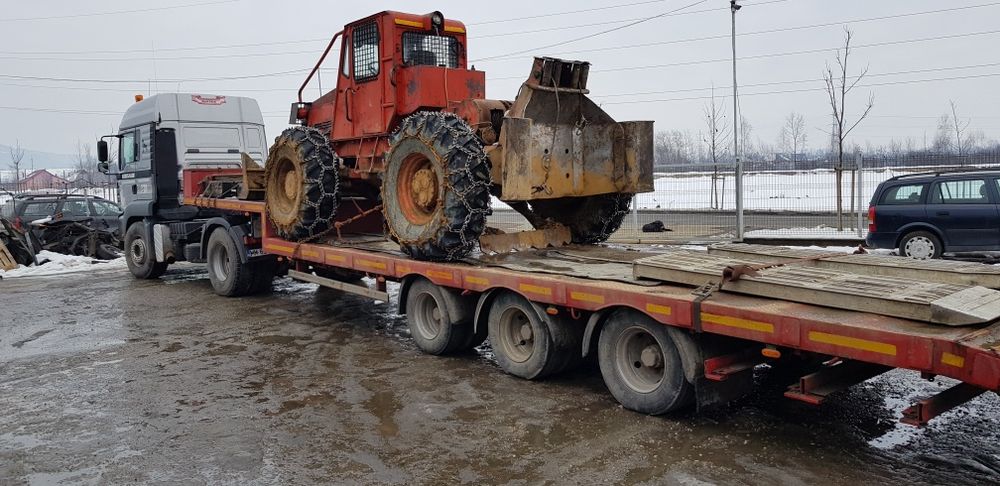 Transport cu trailer