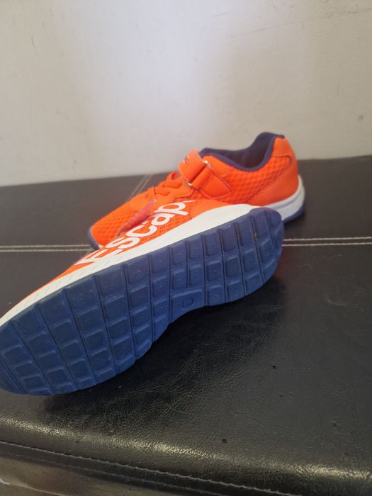 Adidasi Escape, marimea 31