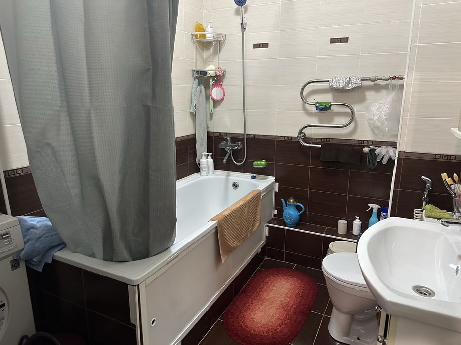 Возьму на подселение девушку