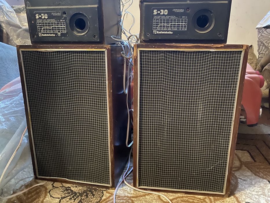 Продам калонки +стабилизатор