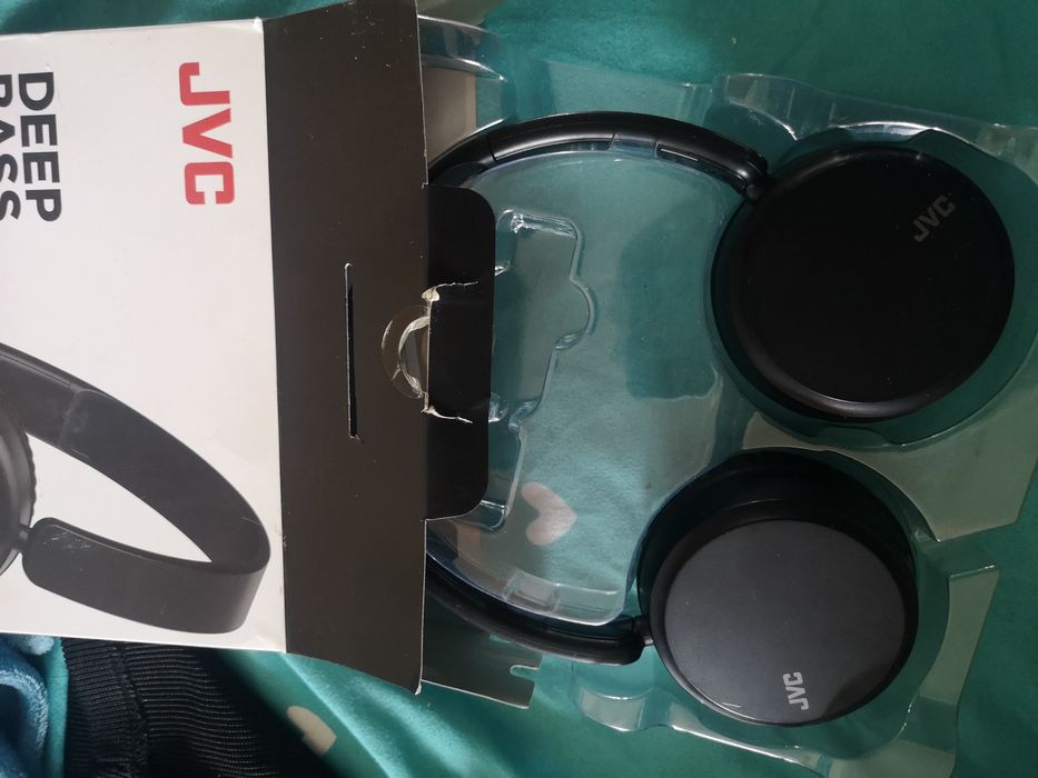 Casti Bluetooth cu extra bass JVC