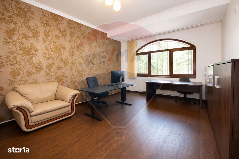 Casa de vanzare 483mp suprafata totala si teren 494mp, Sector 1