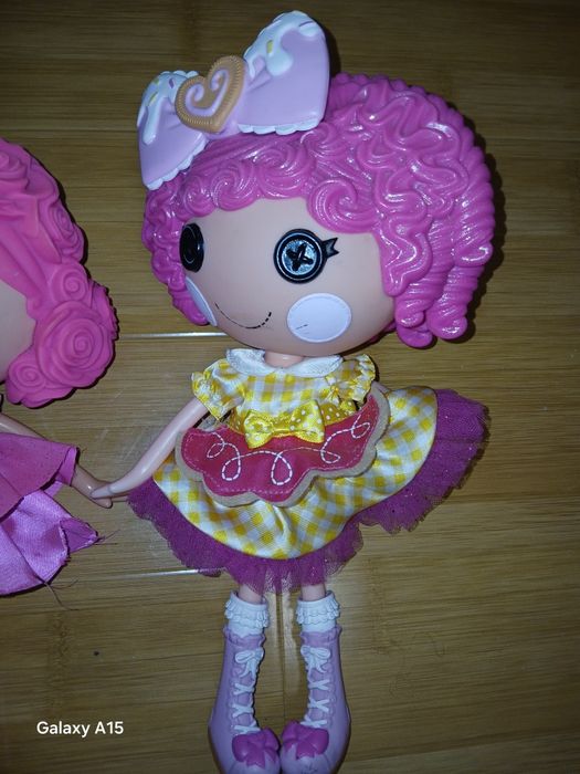 Păpuși mari și deosebite