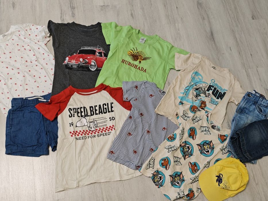 Сет тениски и къси панталони 134