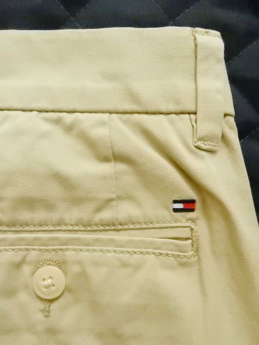 Pantaloni Tommy Hilfiger Custom Fit. Marime 38/32. Impecabili, ca noi.