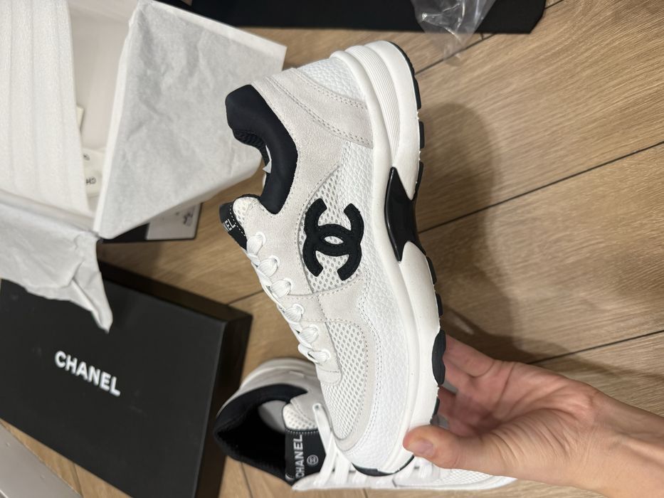 Кроссовки Шанель