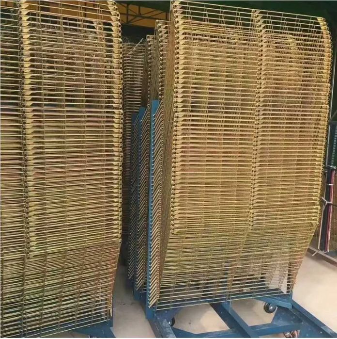 Оборудование и расходники для шелкографии — в наличии!