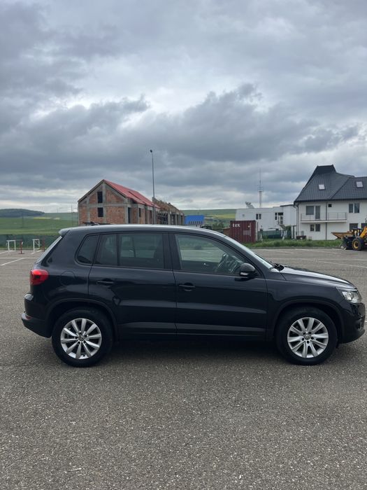 Volkswagen Tiguan, 2.0 diesel, faruri LED, model 2012, webasto,