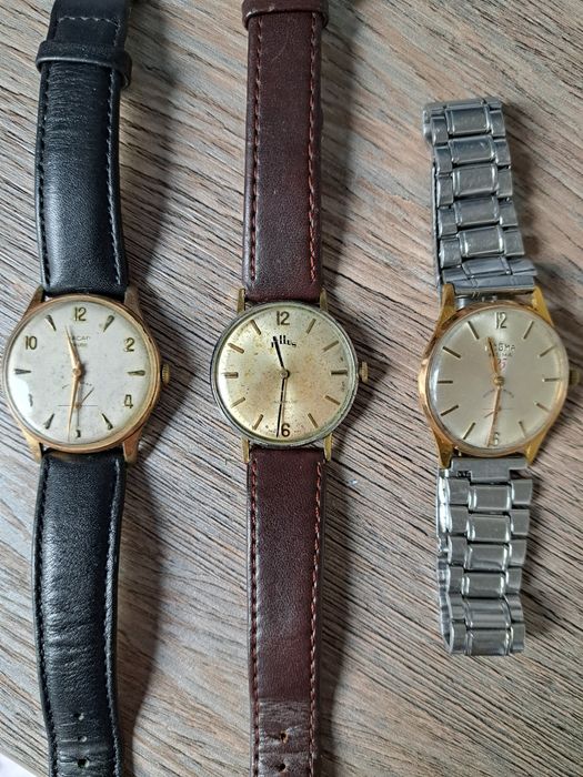 Ceasuri Elvetiene 3 buc în stare buna ,functionează perfect !