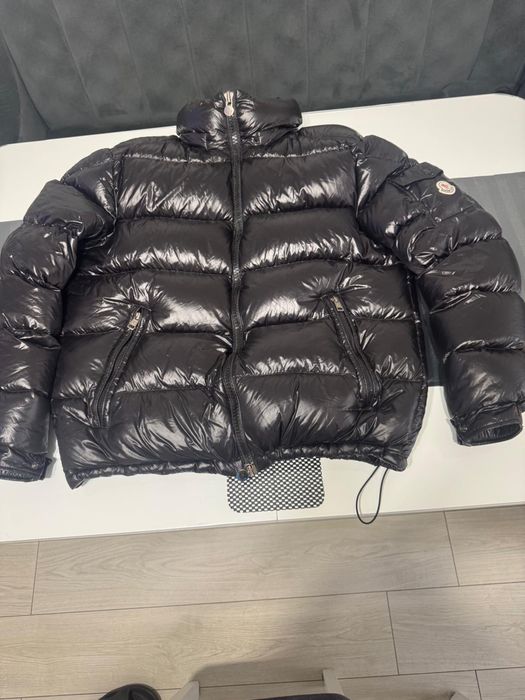 Geaca originala Moncler 4