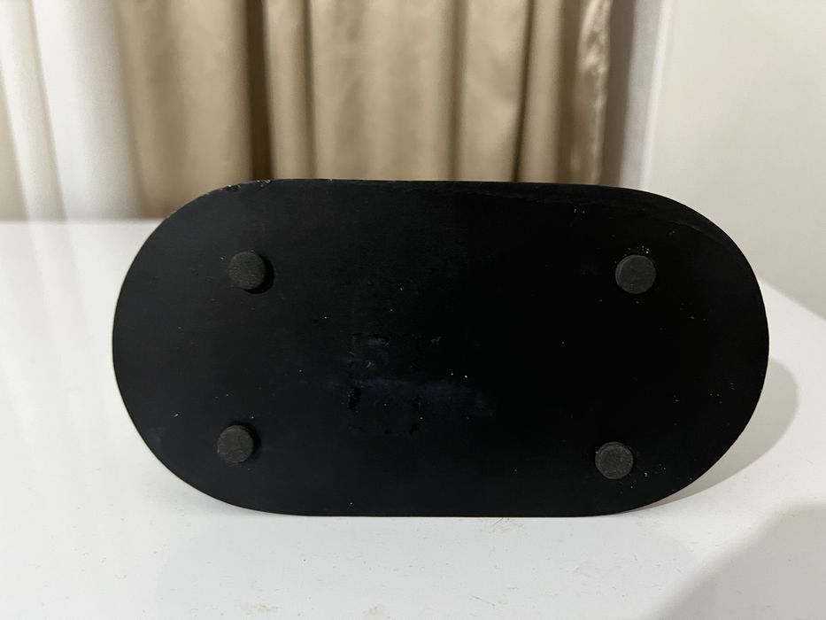 Статуэтка золотой человек