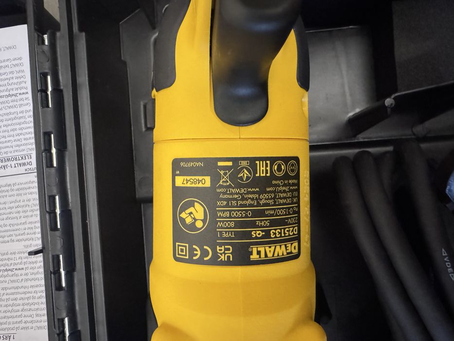 Перфоратор Dewalt