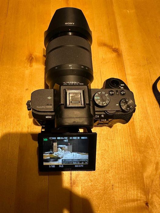 Camera foto DSLR mirorles SONY a7II obiectiv SONY