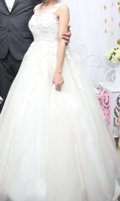 Продам свадебное платье