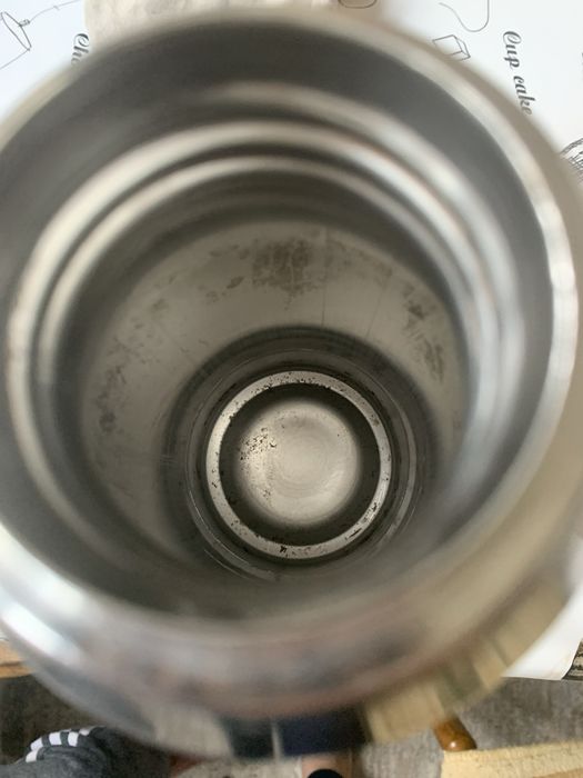 Термос обьем 1л