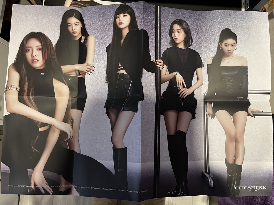 Itzy cheshire kpop album кпоп албум