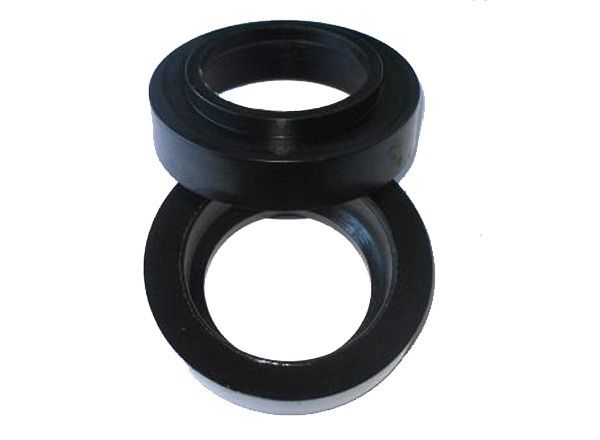 Kit Inaltare Suspensie Nissan Terrano 1 si 2