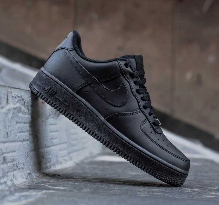 BEST-SELLER! Nike Air Force 1 Black номерации - от/до 36-47 Бяло