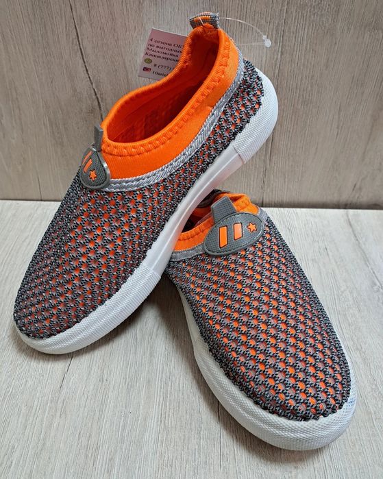 Обувь макасины, кеды, кроссовки