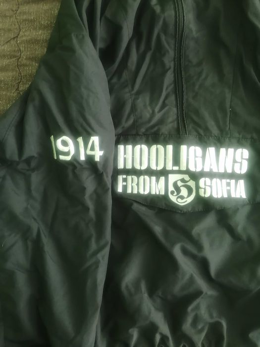 Анорак 1914 за футболни запалянковци - НОВ