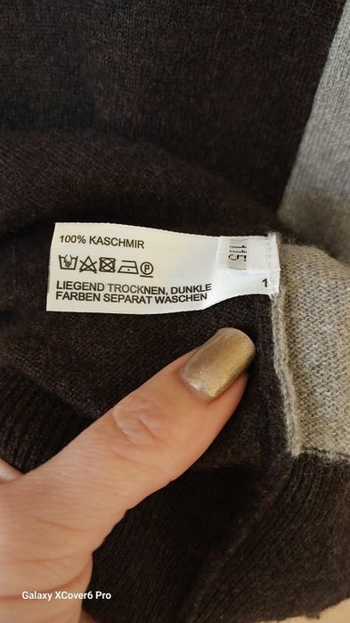 Мъжки пуловер ERIC BOMPARD. 100%кашмир. Размер S