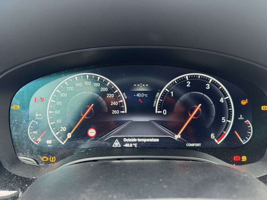 Dezmembrez bmw g30 540d xdrive 2019 volan stanga