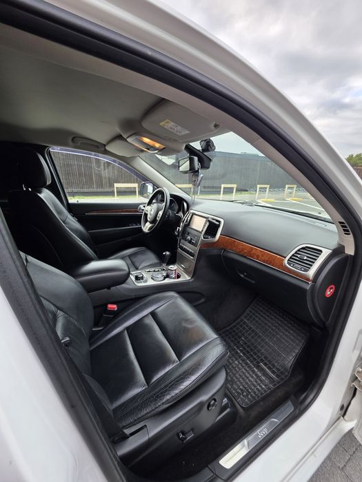 Jeep Grand Cherokee Limited 3.0 CRD V6 4x4 | 241 CP | Automat | 2013 | 203.000 km