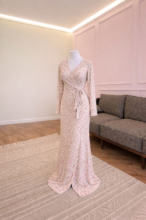 Продается платье на запах