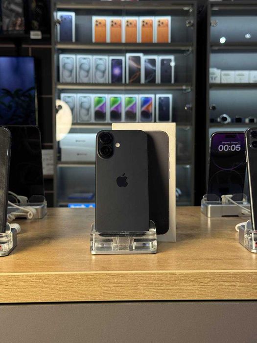 Телефон iPhone 16 128GB /Айфон 16 128 код487
