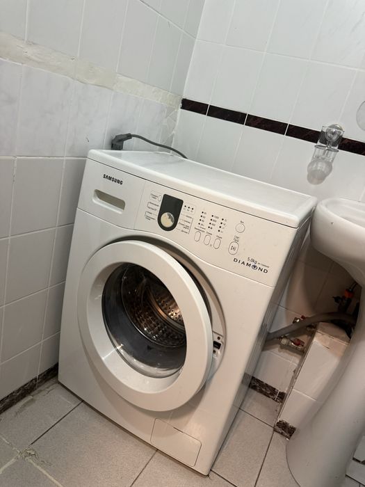 Продам стиральную машину Samsung