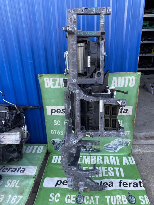 Cadru interior aerotemă , cadru interior planșă bord Range Rover Sport