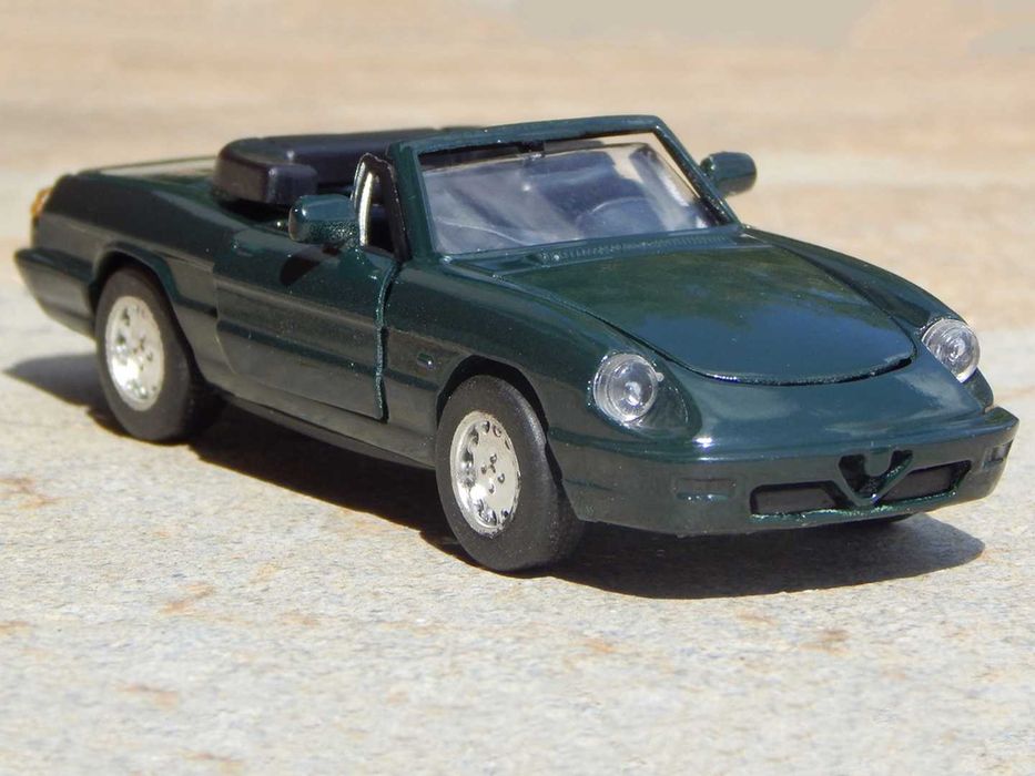 Macheta Alfa Romeo Spider 2.0 Mk 4 1:43 fab ARS Italia
