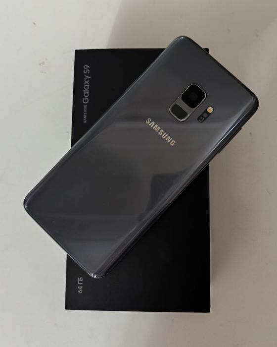 Samsunsg galaxy S9.