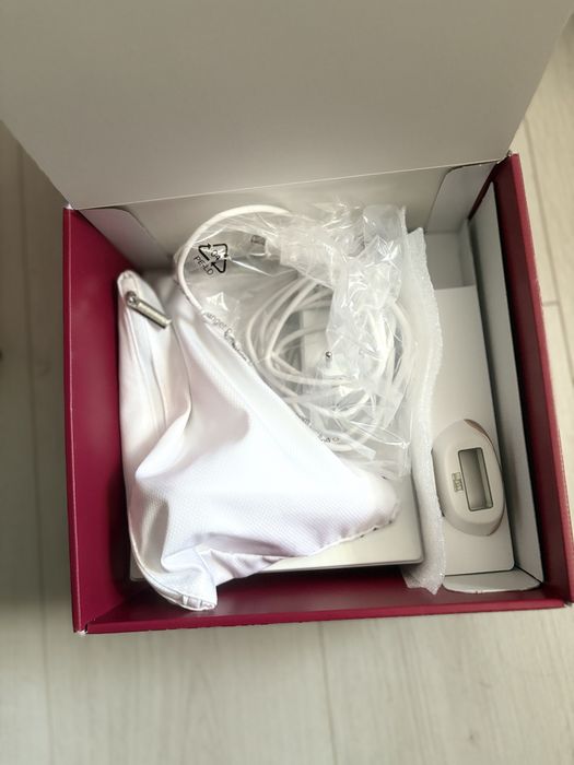 Aparat de epilat -Philips Lumea 7000 IPL, NOU.
